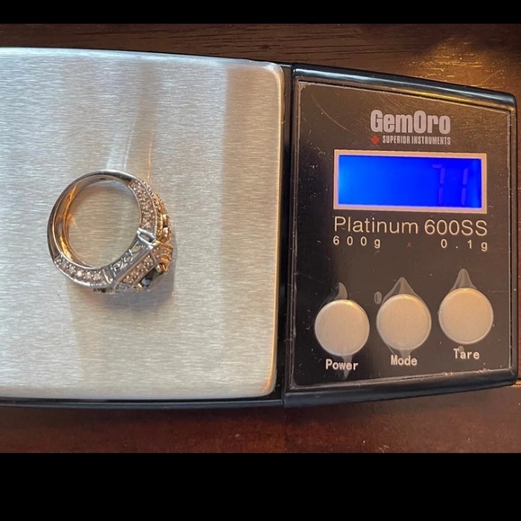 2.00cts Black & White diamond ring - Picture 13 of 15